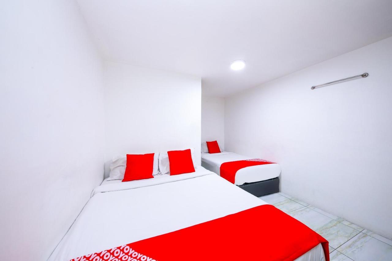 Oyo 334 Everest Hotel Kuala Lumpur Luaran gambar