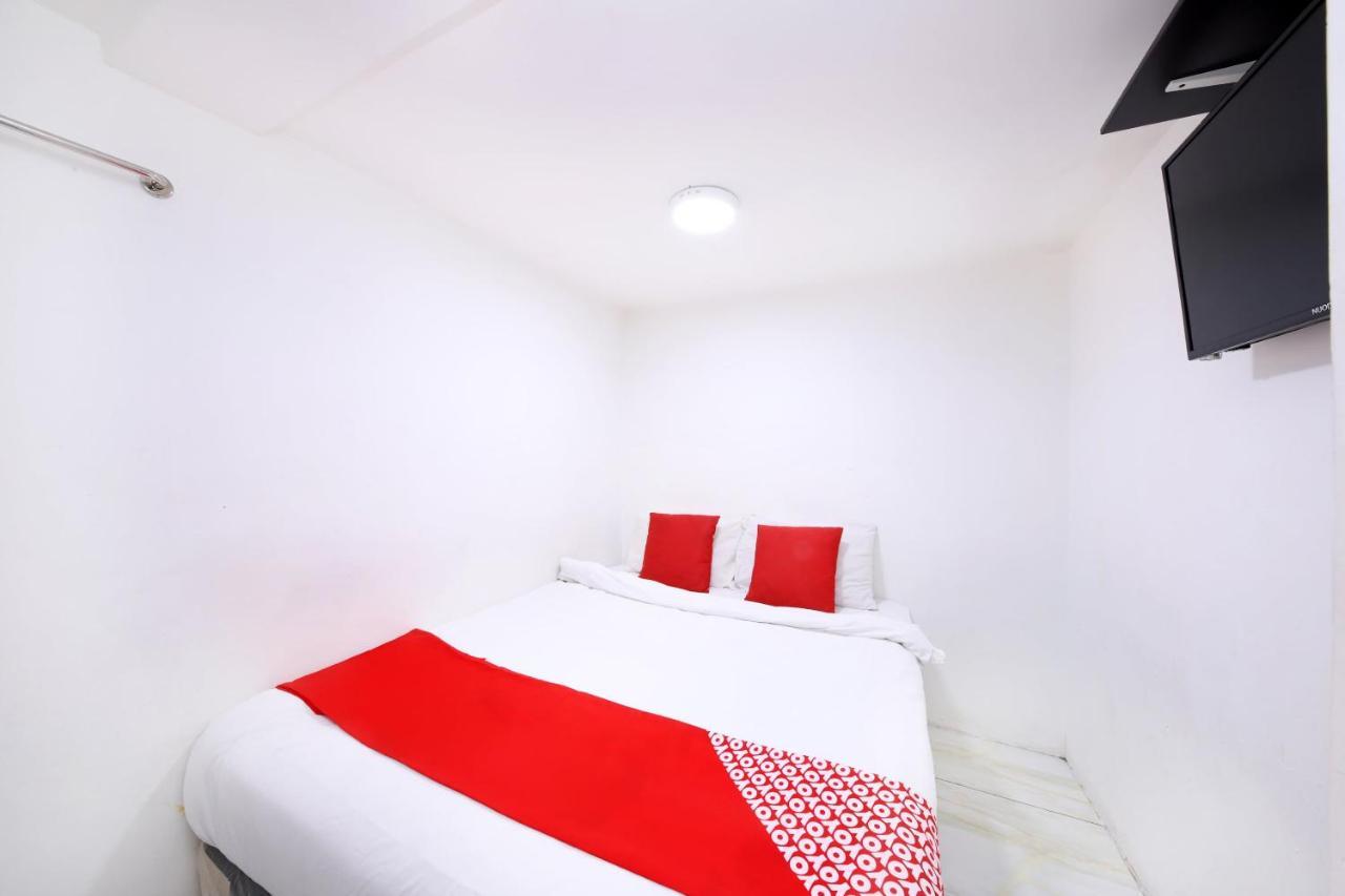 Oyo 334 Everest Hotel Kuala Lumpur Luaran gambar